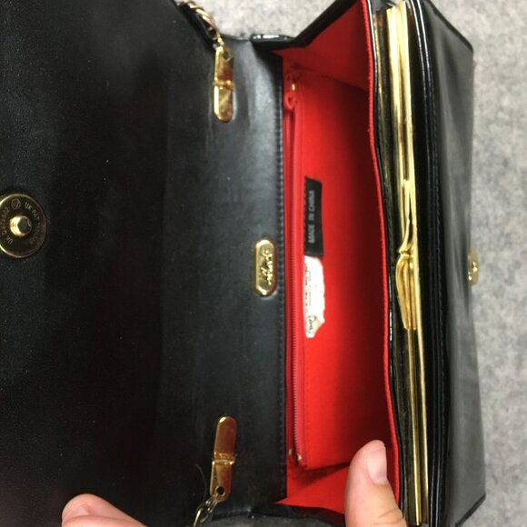 Vintage Evening Clutch Crossbody Envelope Patent Leather Quilted Black Kisslock - Picture 12 of 16